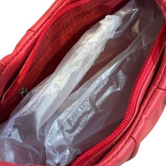Badgley Mischka Vegan Leather Pleats Shoulder Bag in Red – BRAND NEW! - Picture 4 of 5
